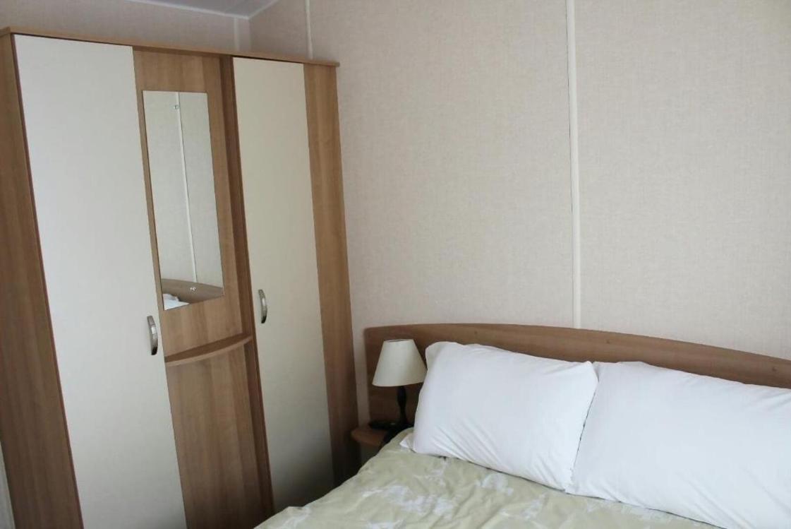 3 Bed Holiday Home Poole Extérieur photo